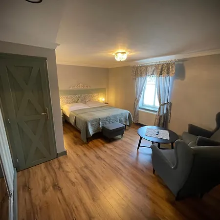 Aparthotel Tgm 4*